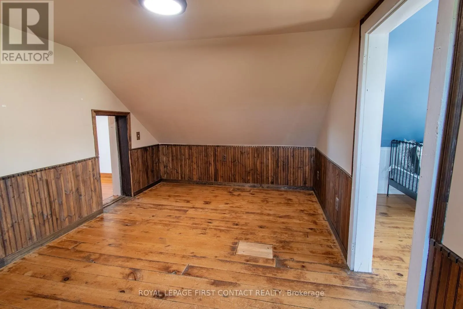 1293 RAINBOW VALLEY ROAD E