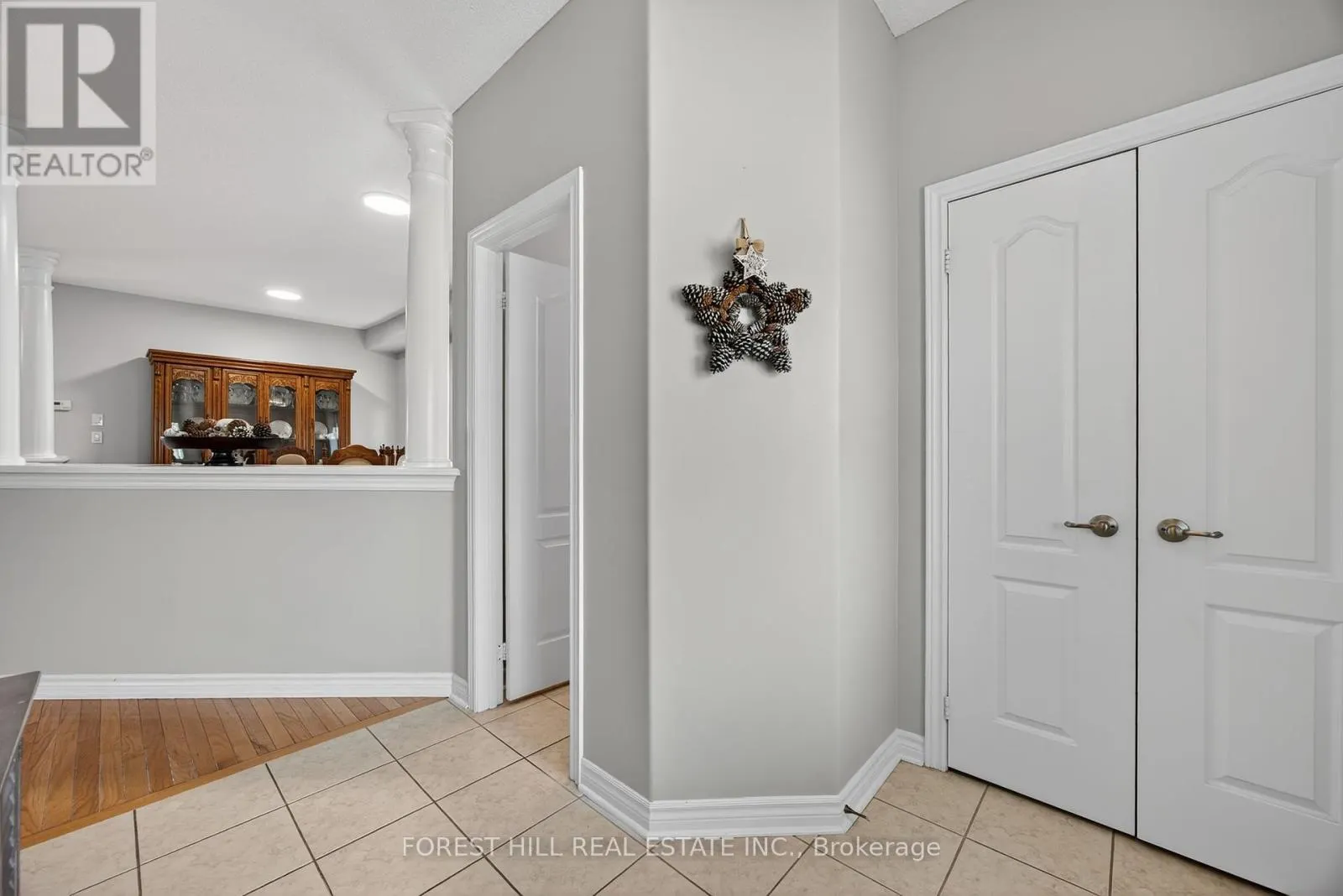 31 CONNAUGHT LANE
