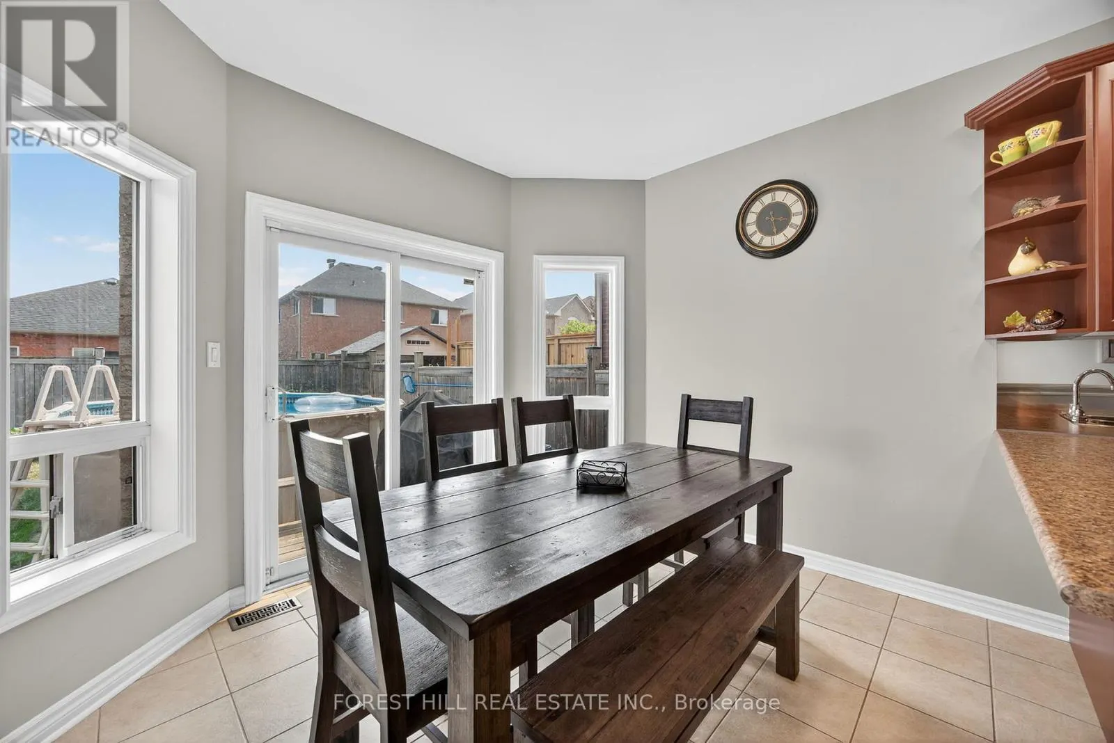 31 CONNAUGHT LANE