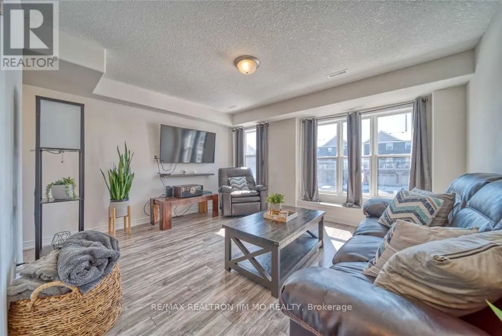 11 - 1 LEGGOTT AVENUE