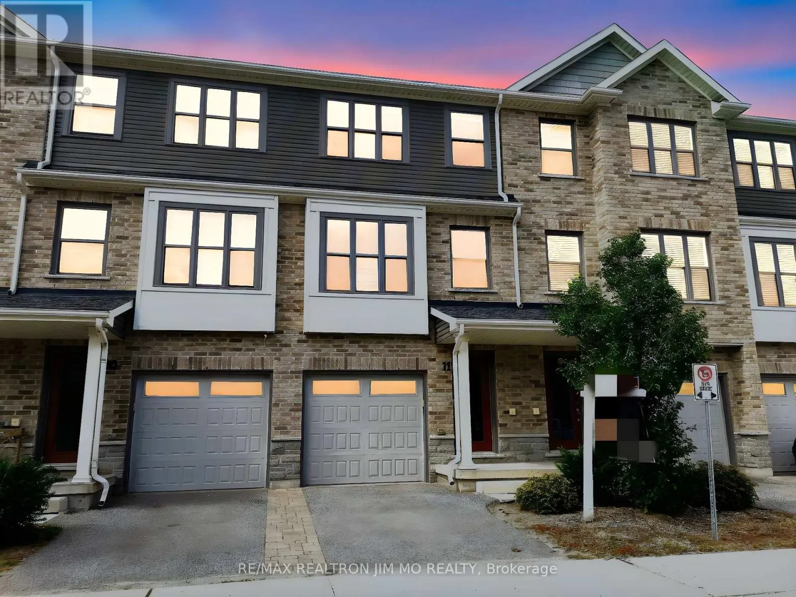 11 - 1 LEGGOTT AVENUE