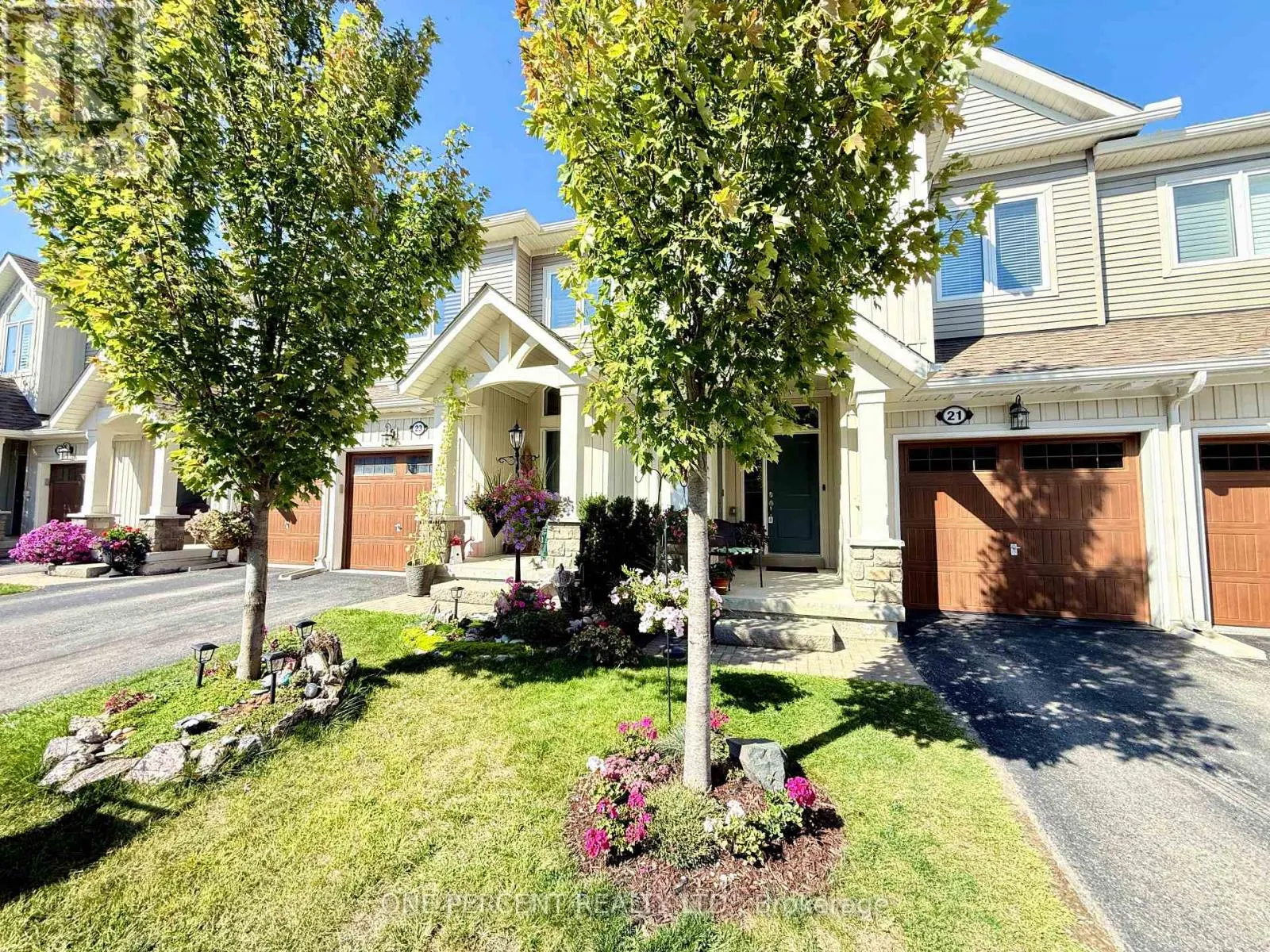 21 LETT AVENUE
