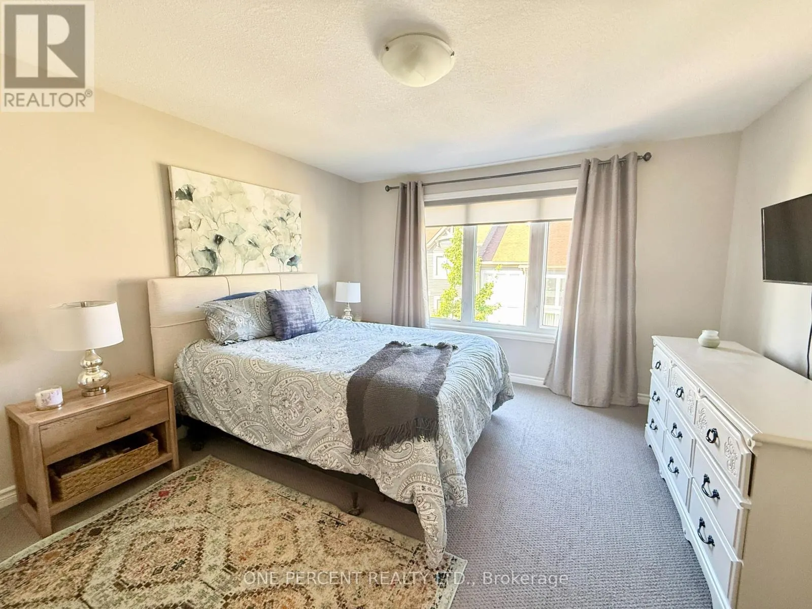 21 LETT AVENUE