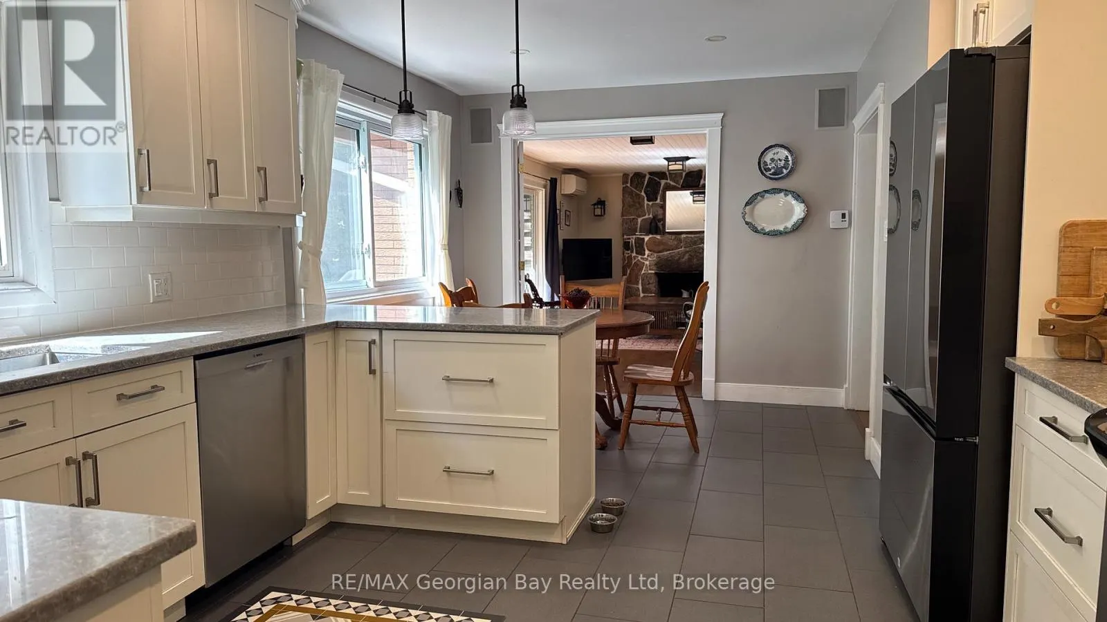 849 MIDLAND POINT ROAD