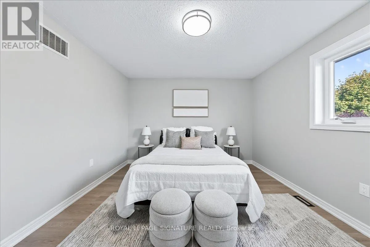 83 SUN KING CRESCENT