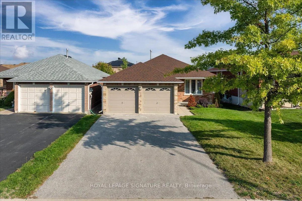 83 SUN KING CRESCENT