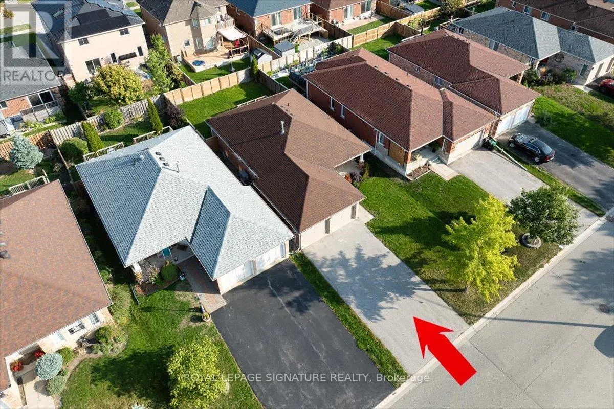 83 SUN KING CRESCENT