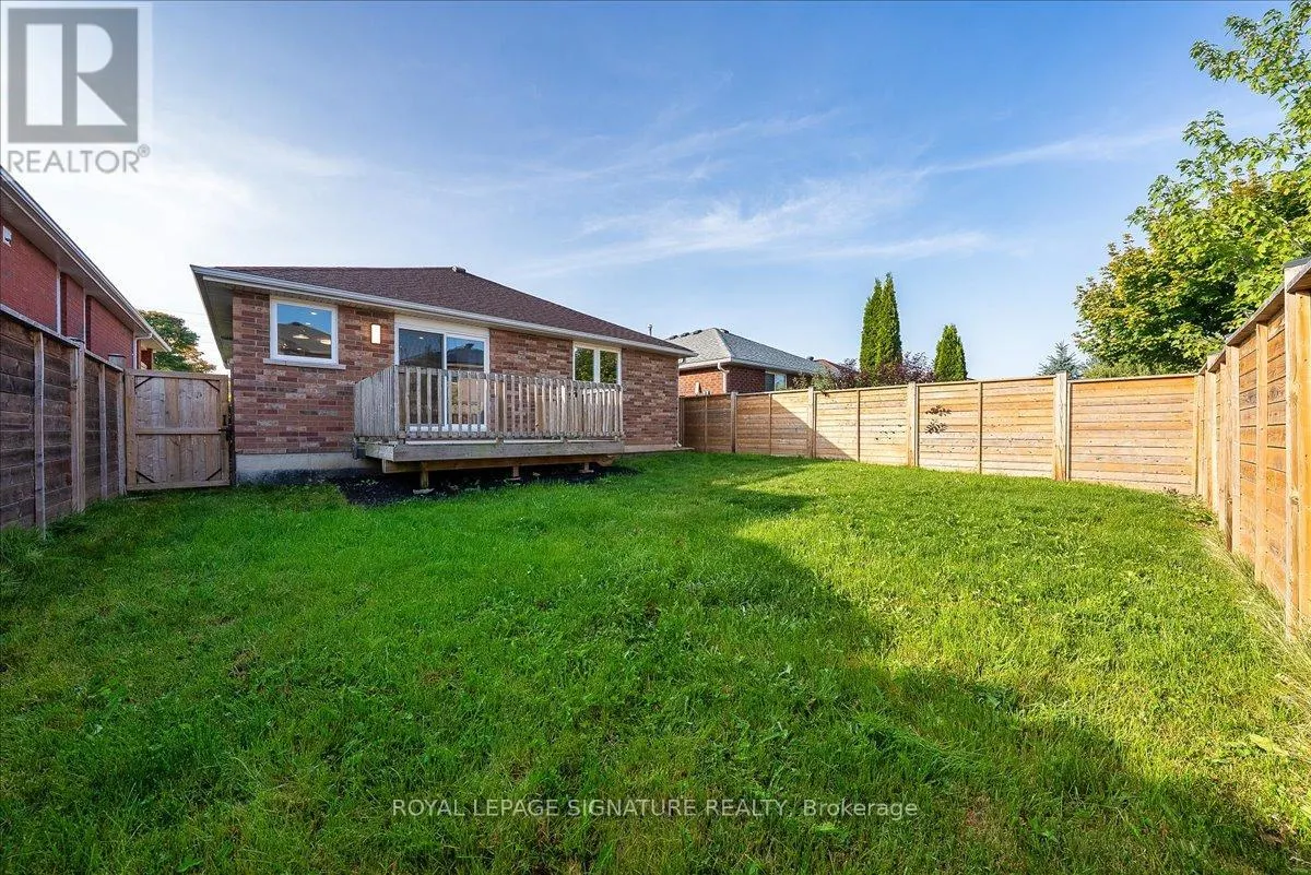 83 SUN KING CRESCENT