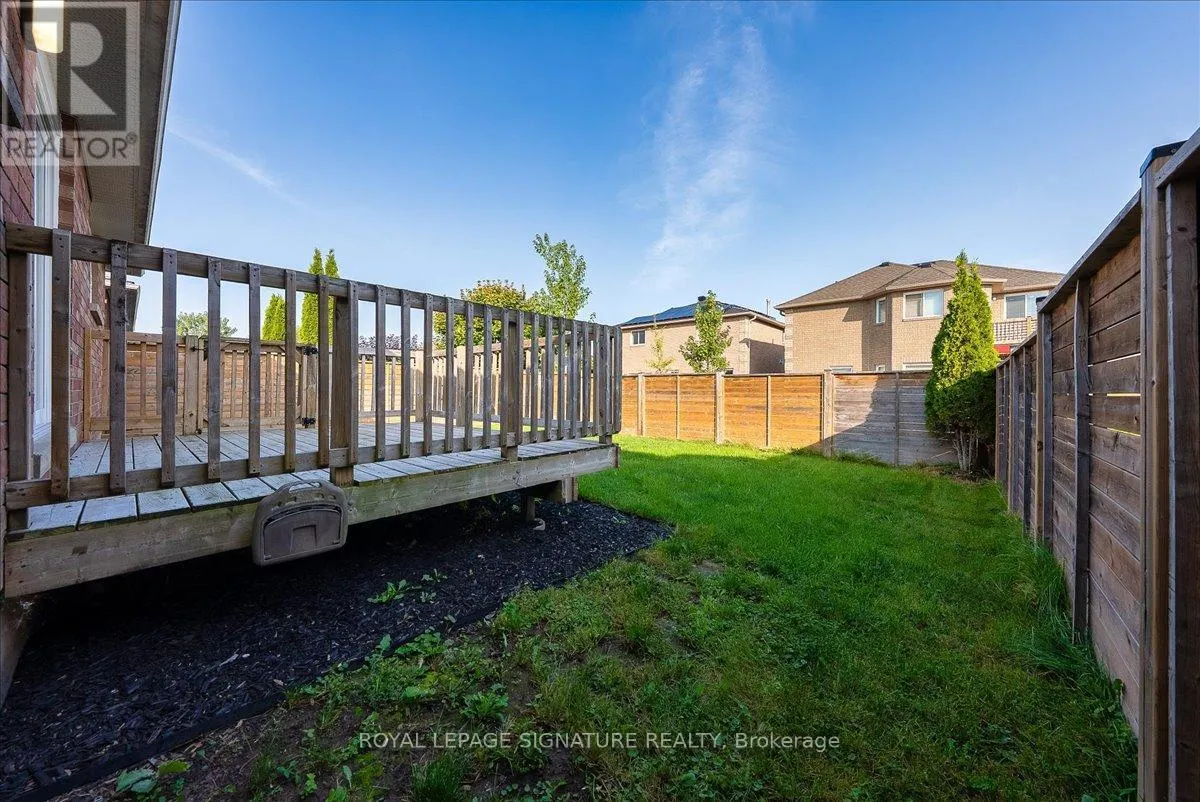 83 SUN KING CRESCENT