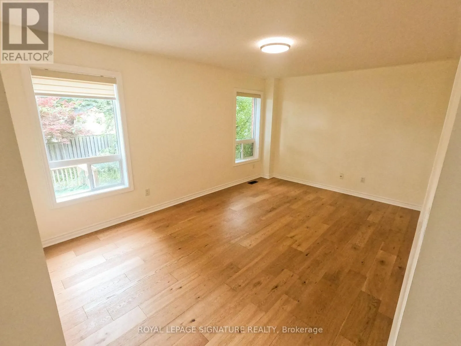 47 LAKE CRESCENT