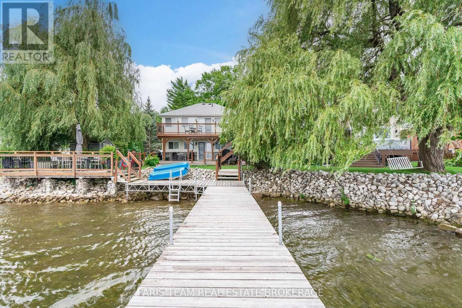 282 ROBINS POINT ROAD
