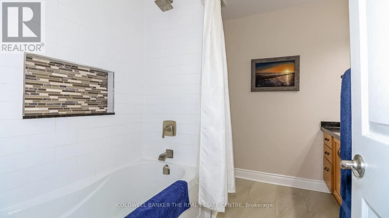 37 FALLING BROOK DRIVE