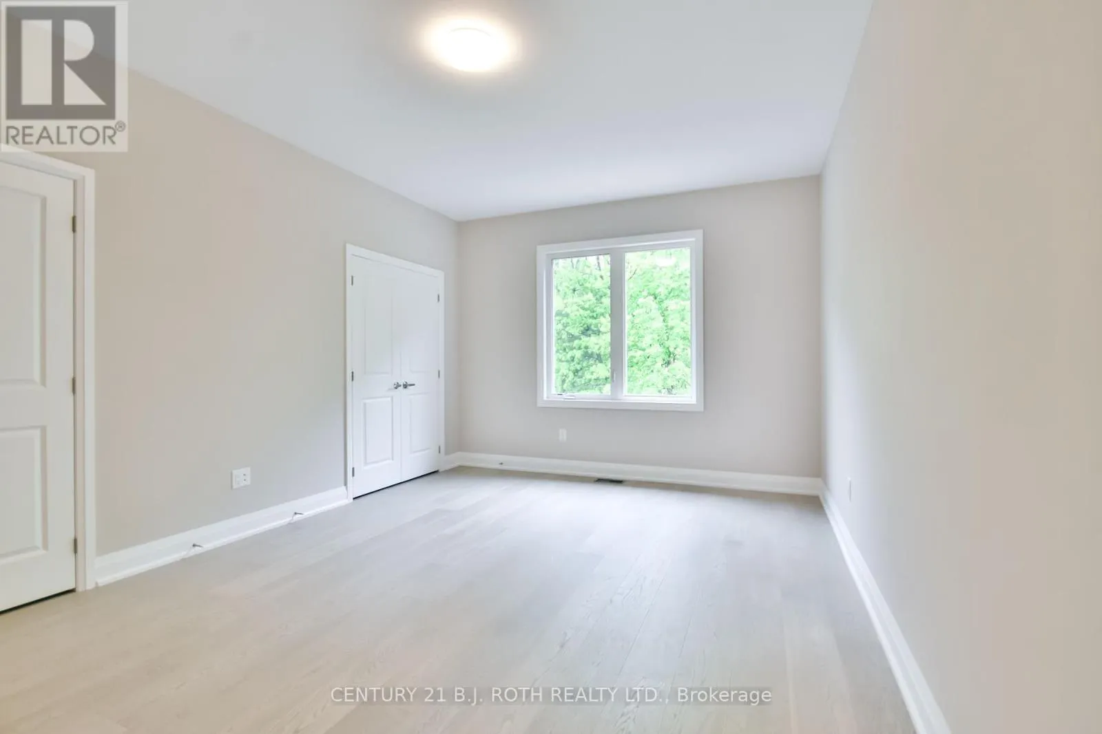433 RUSS HOWARD DRIVE