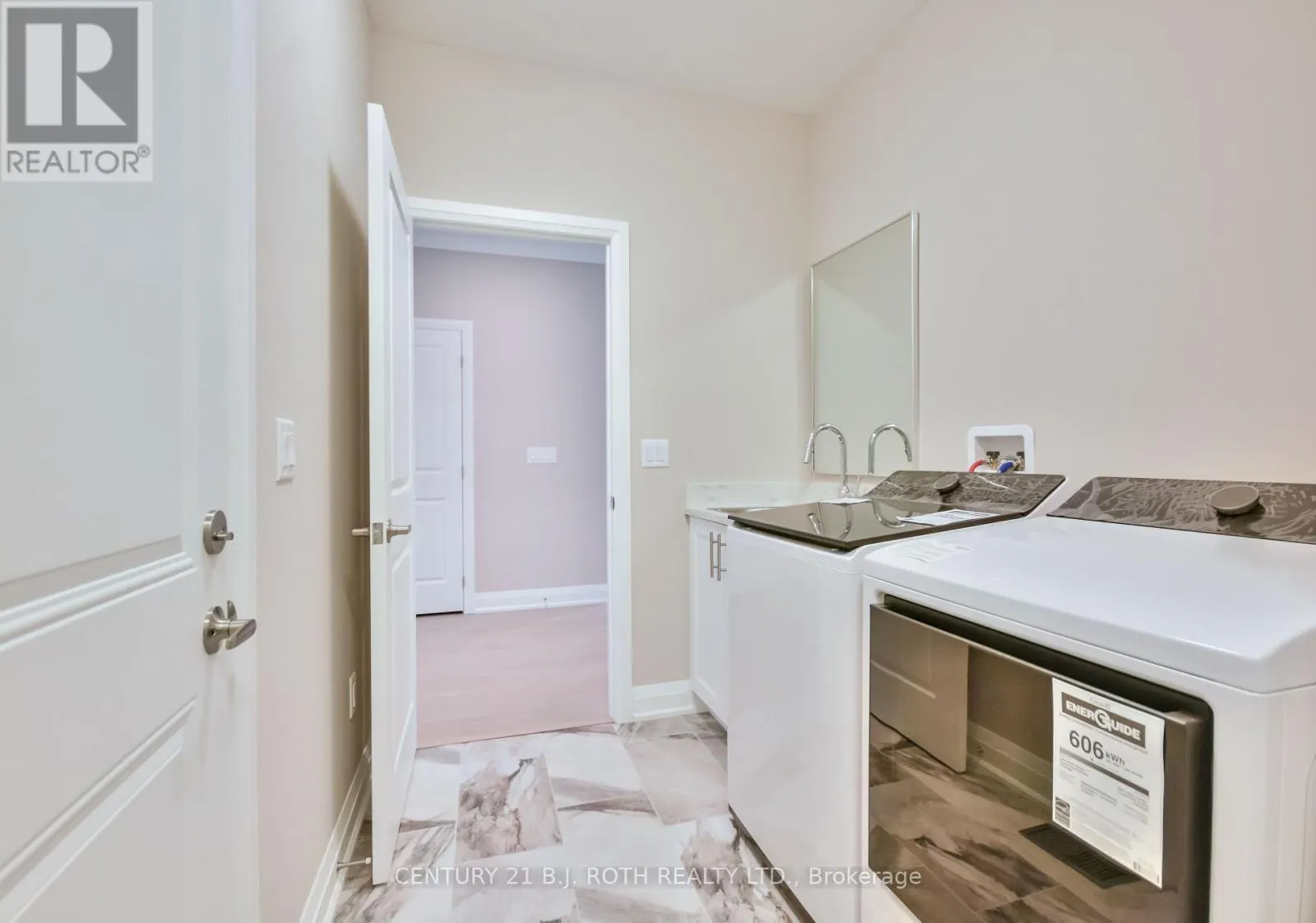 433 RUSS HOWARD DRIVE
