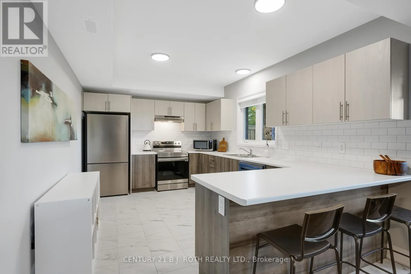 99 FRANKLIN TRAIL