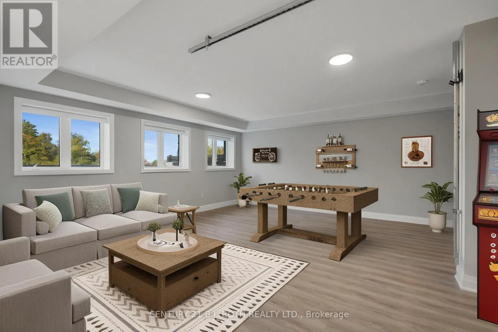 99 FRANKLIN TRAIL