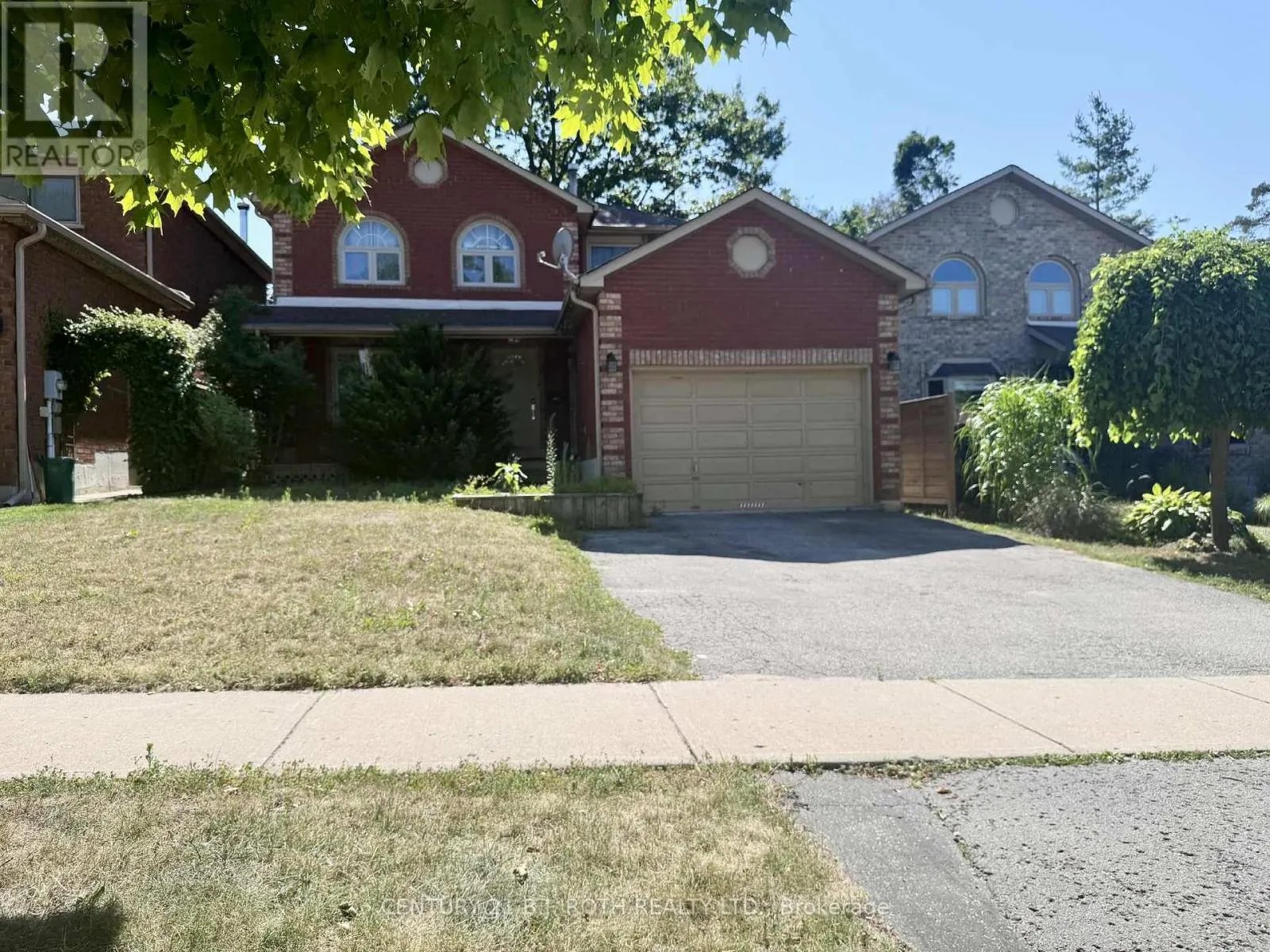 LOWER - 29 IRWIN DRIVE