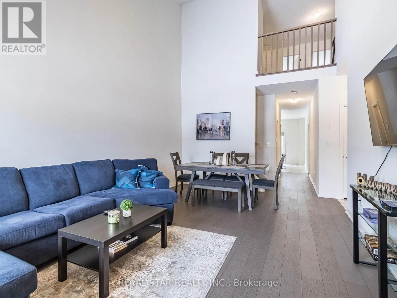 22 LAHEY CRESCENT