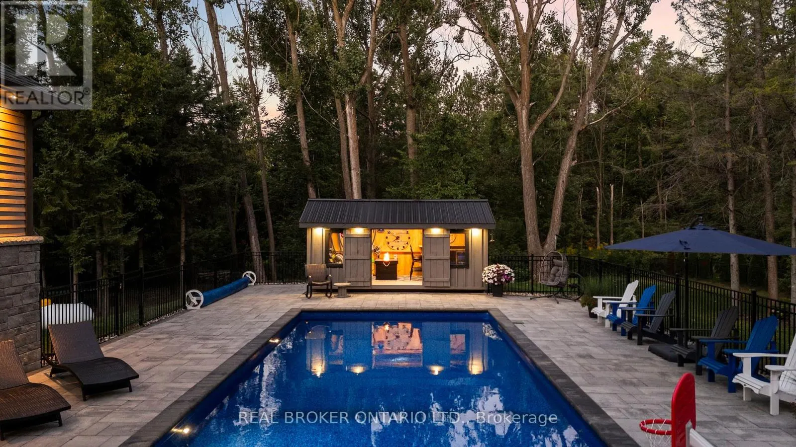 49 SYDENHAM TRAIL W