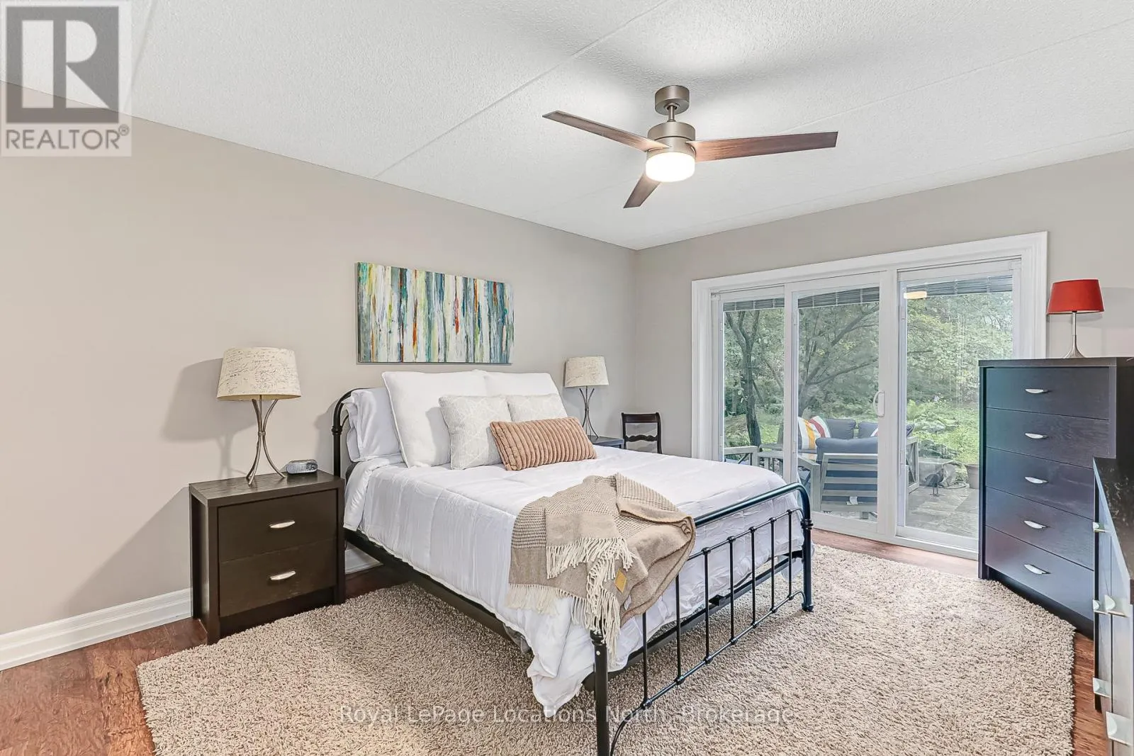 423 MARINERS WAY