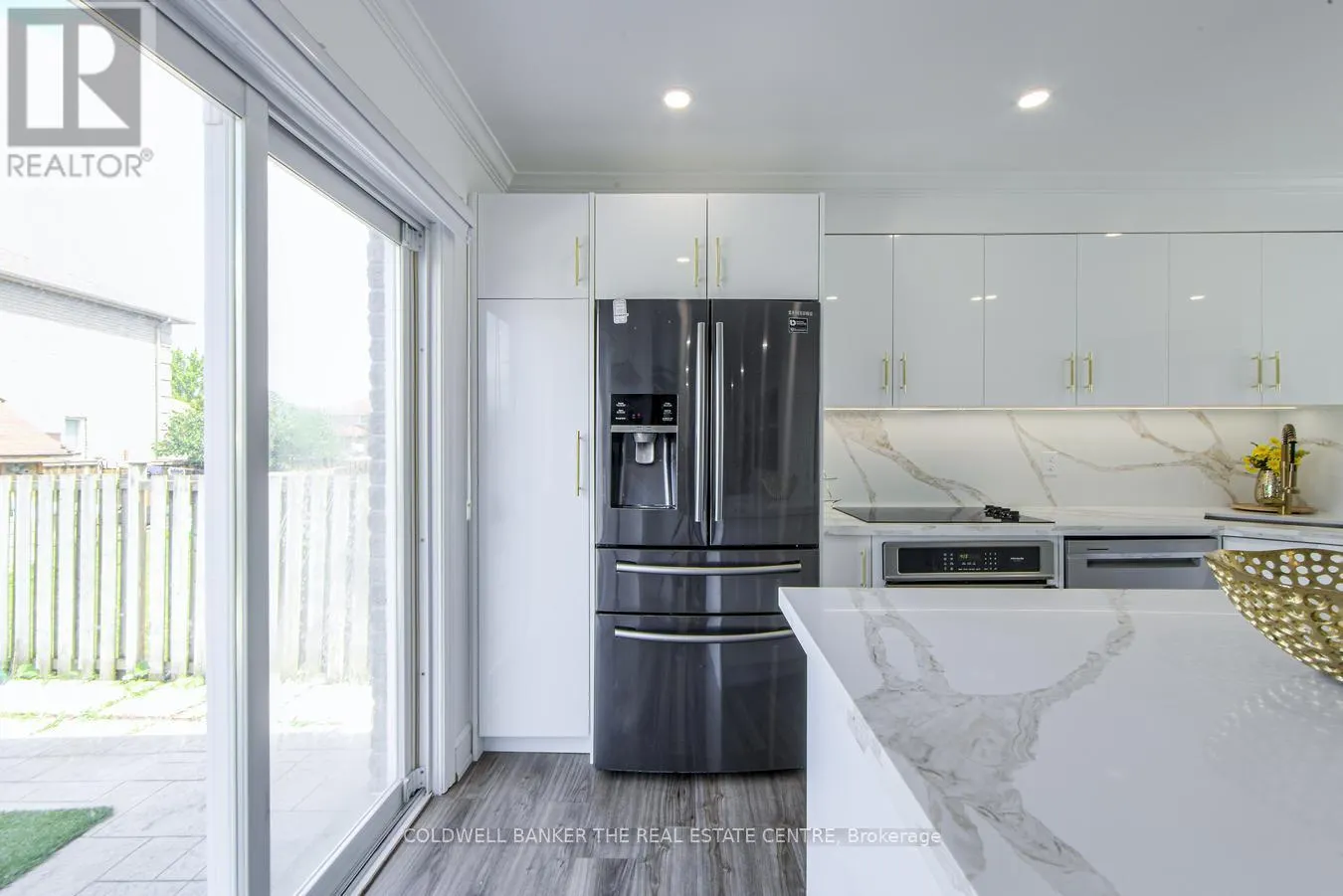 MAIN - 144 DEAN AVENUE S