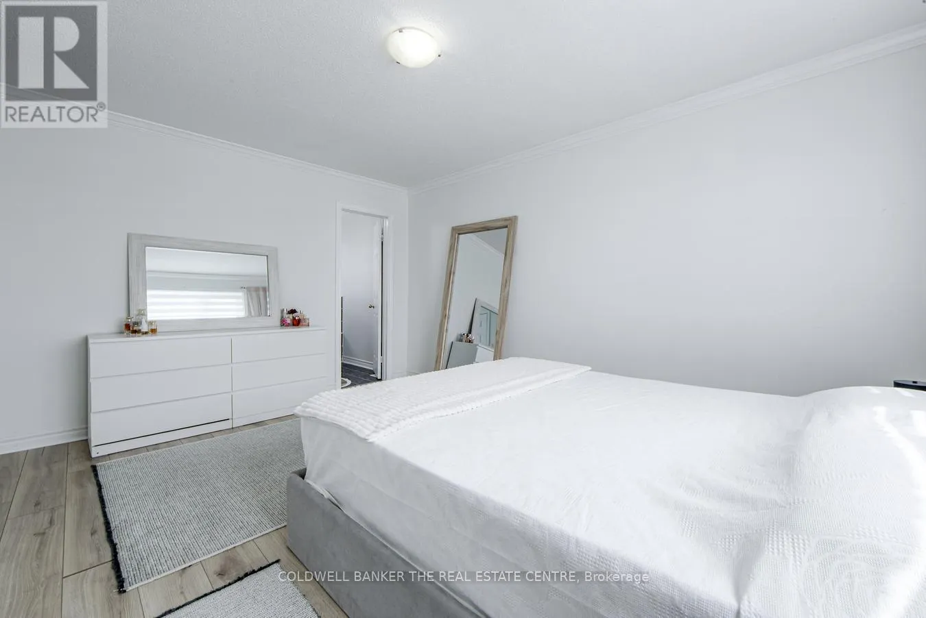 MAIN - 144 DEAN AVENUE S