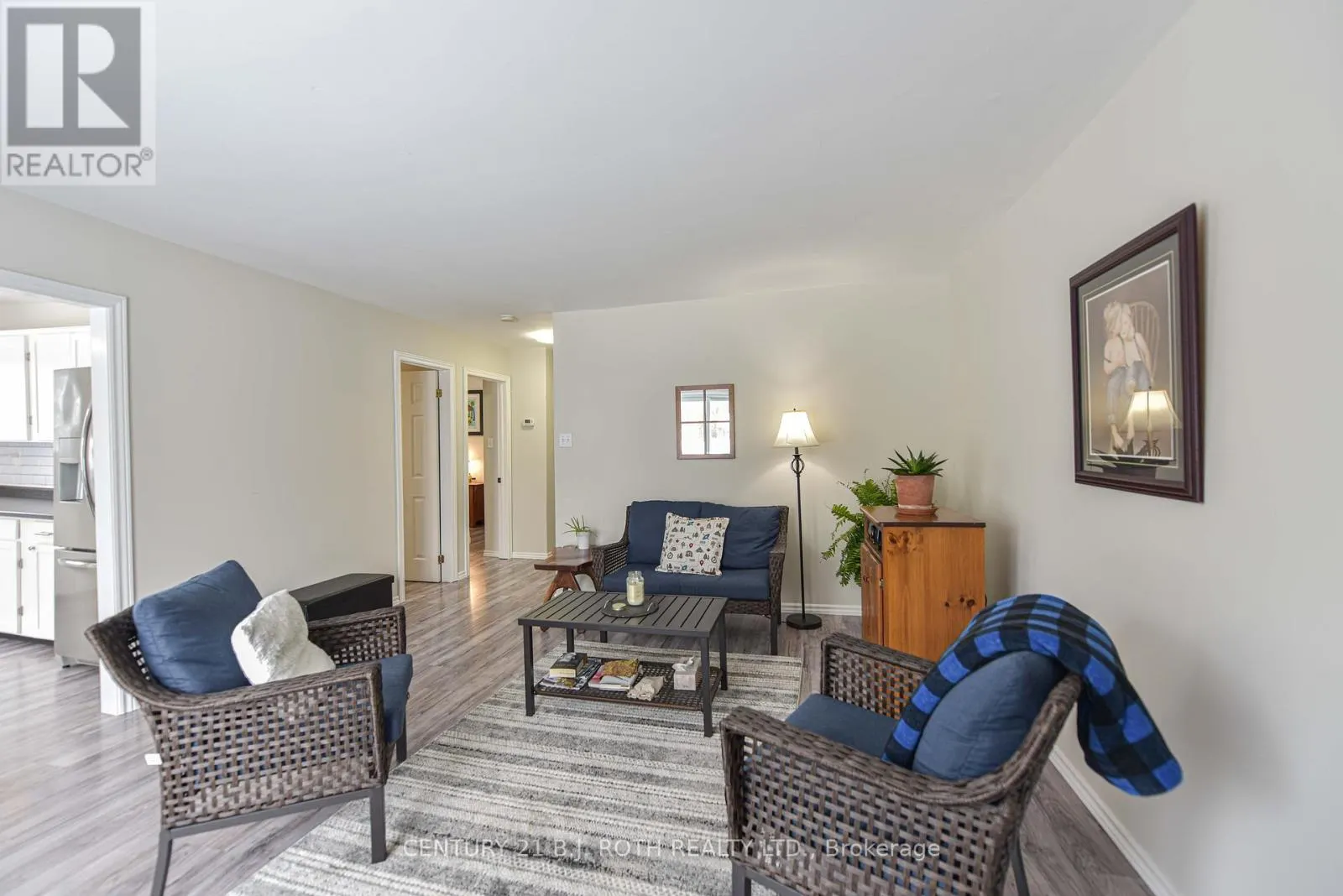 7187 BEACH DRIVE
