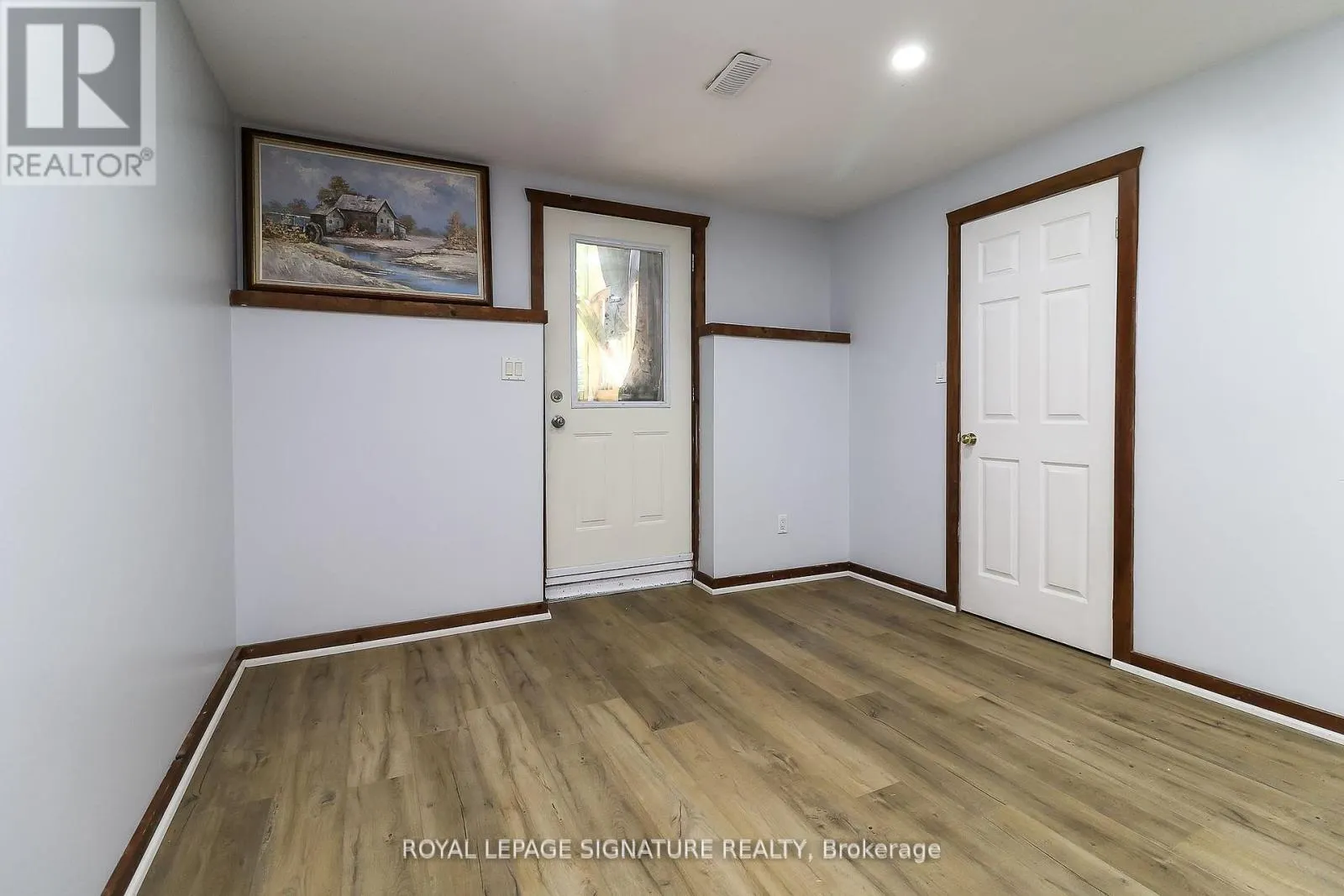 1463 RIVER ROAD
