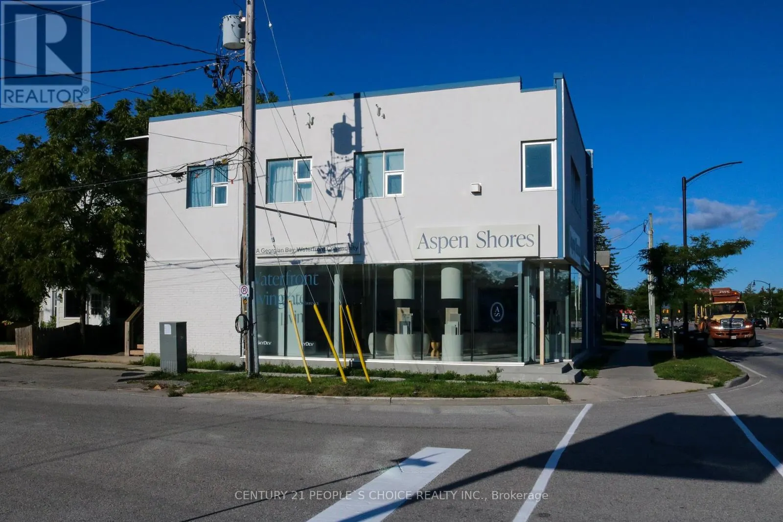 160 FIRST STREET