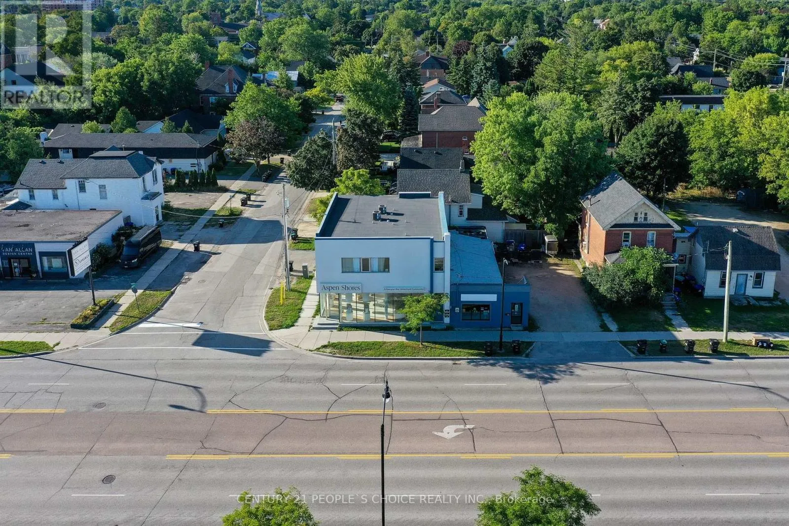 160 FIRST STREET