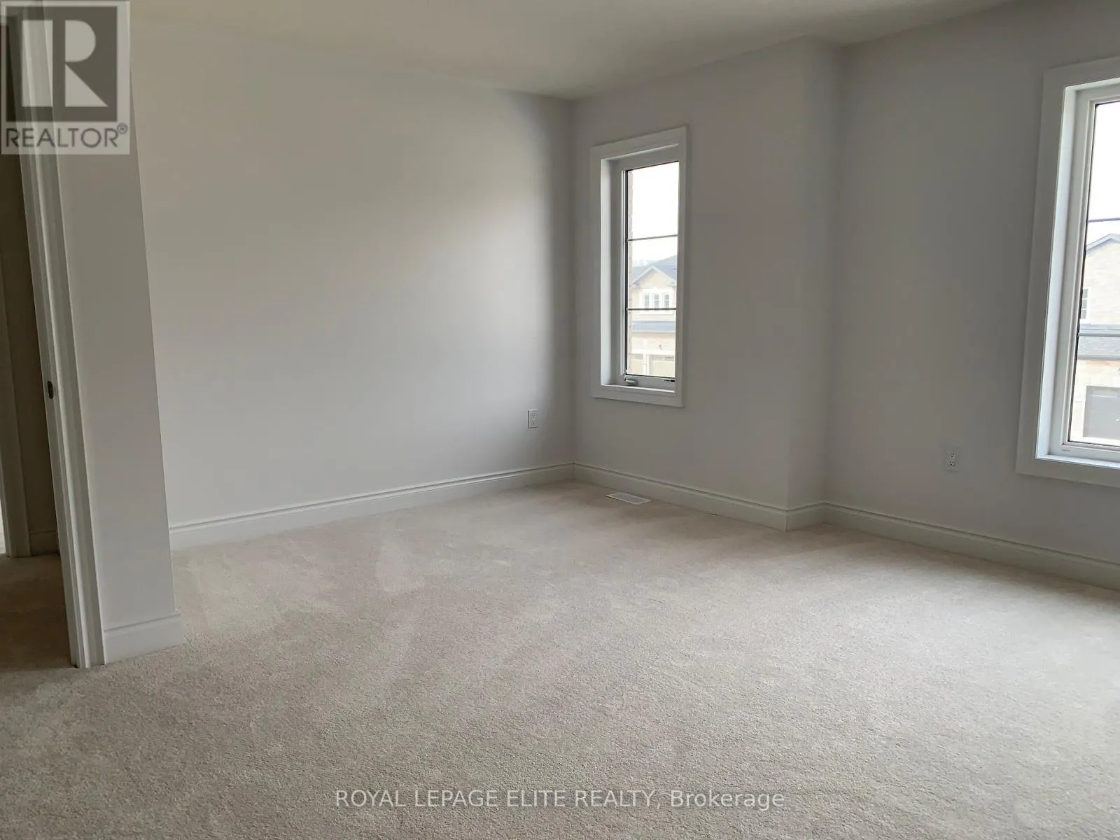 23 AMBER DRIVE