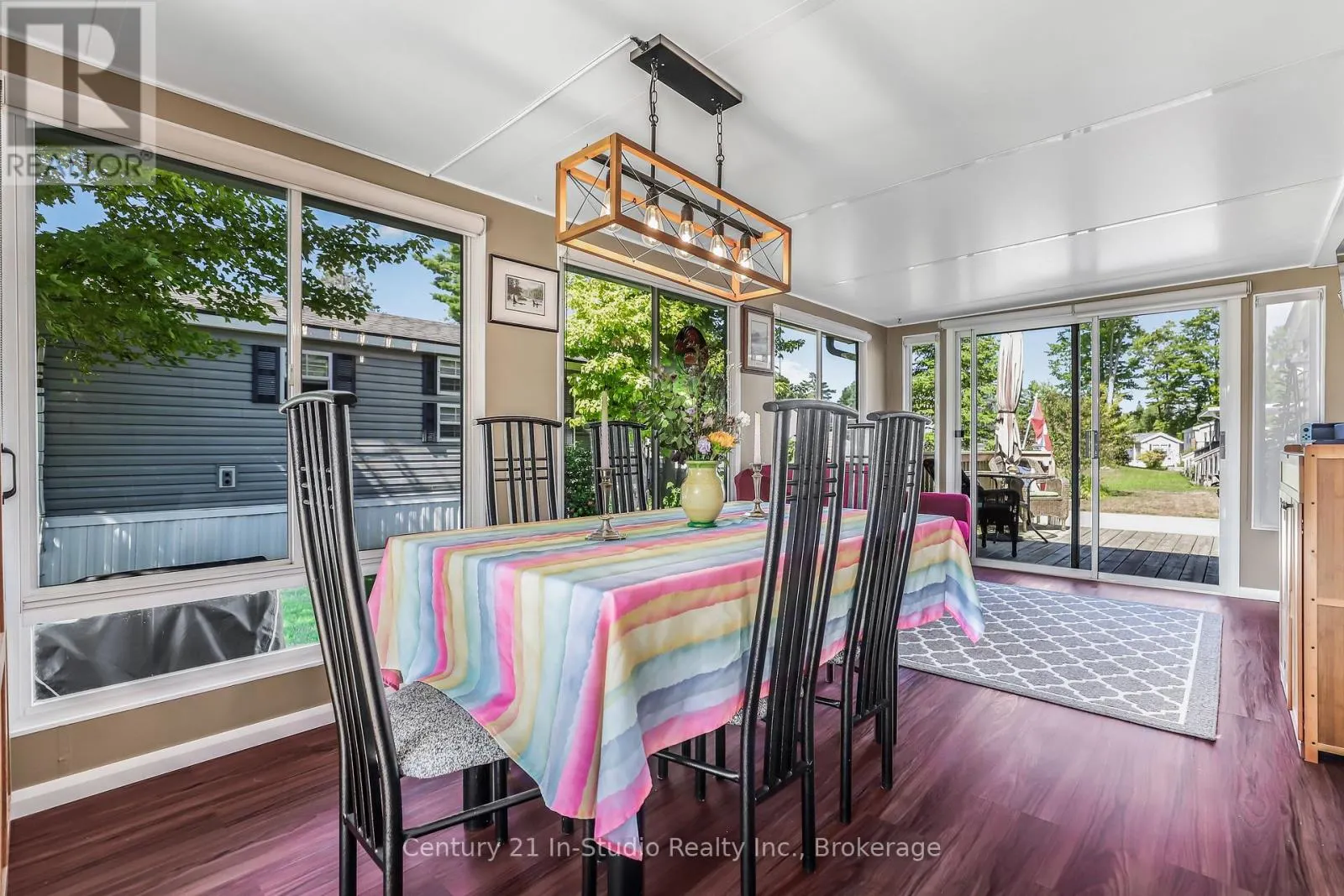 19 WHITE PINES TRAIL