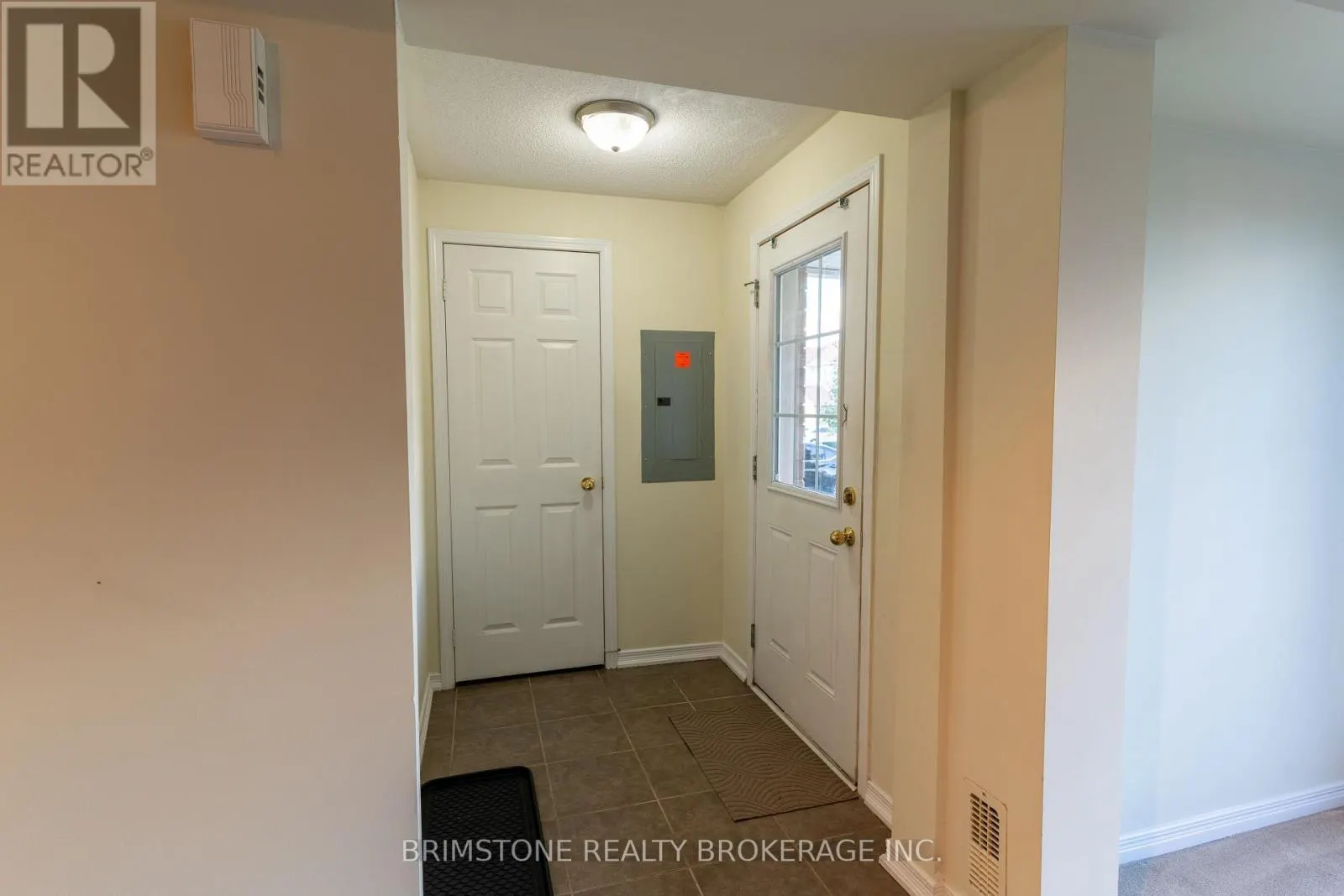 #33 / #34 - 175 STANLEY STREET