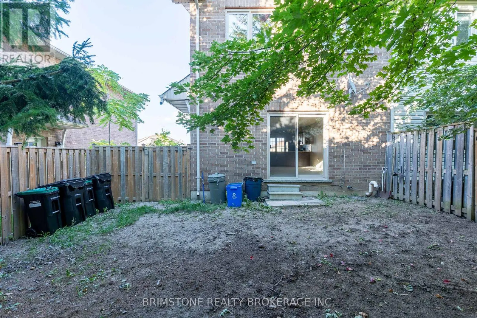 #33 / #34 - 175 STANLEY STREET