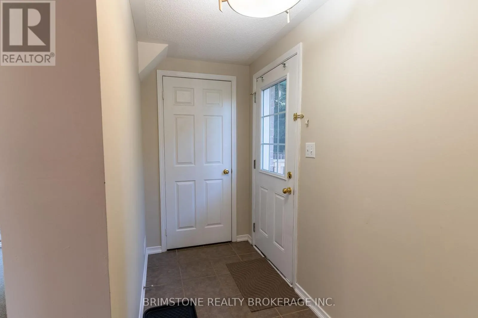 #33 / #34 - 175 STANLEY STREET