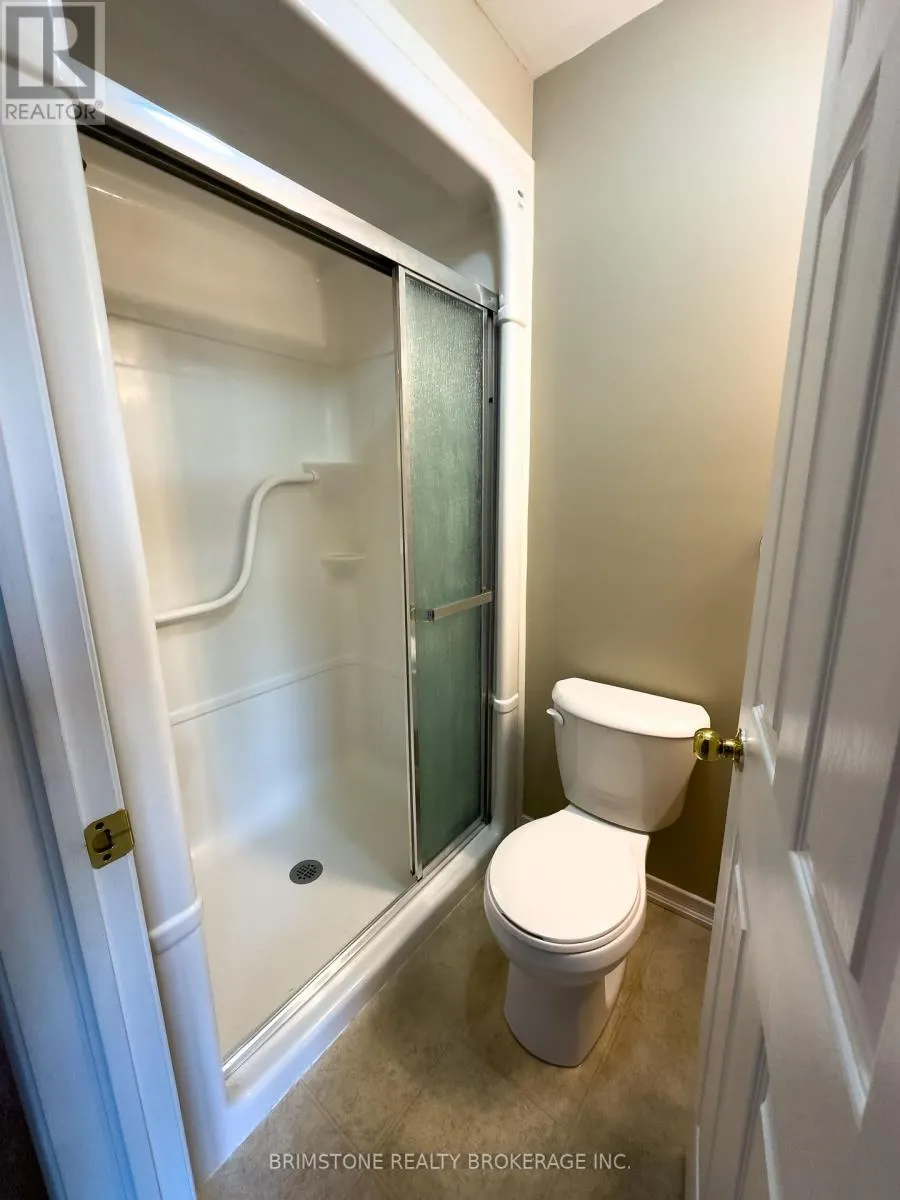 #33 / #34 - 175 STANLEY STREET