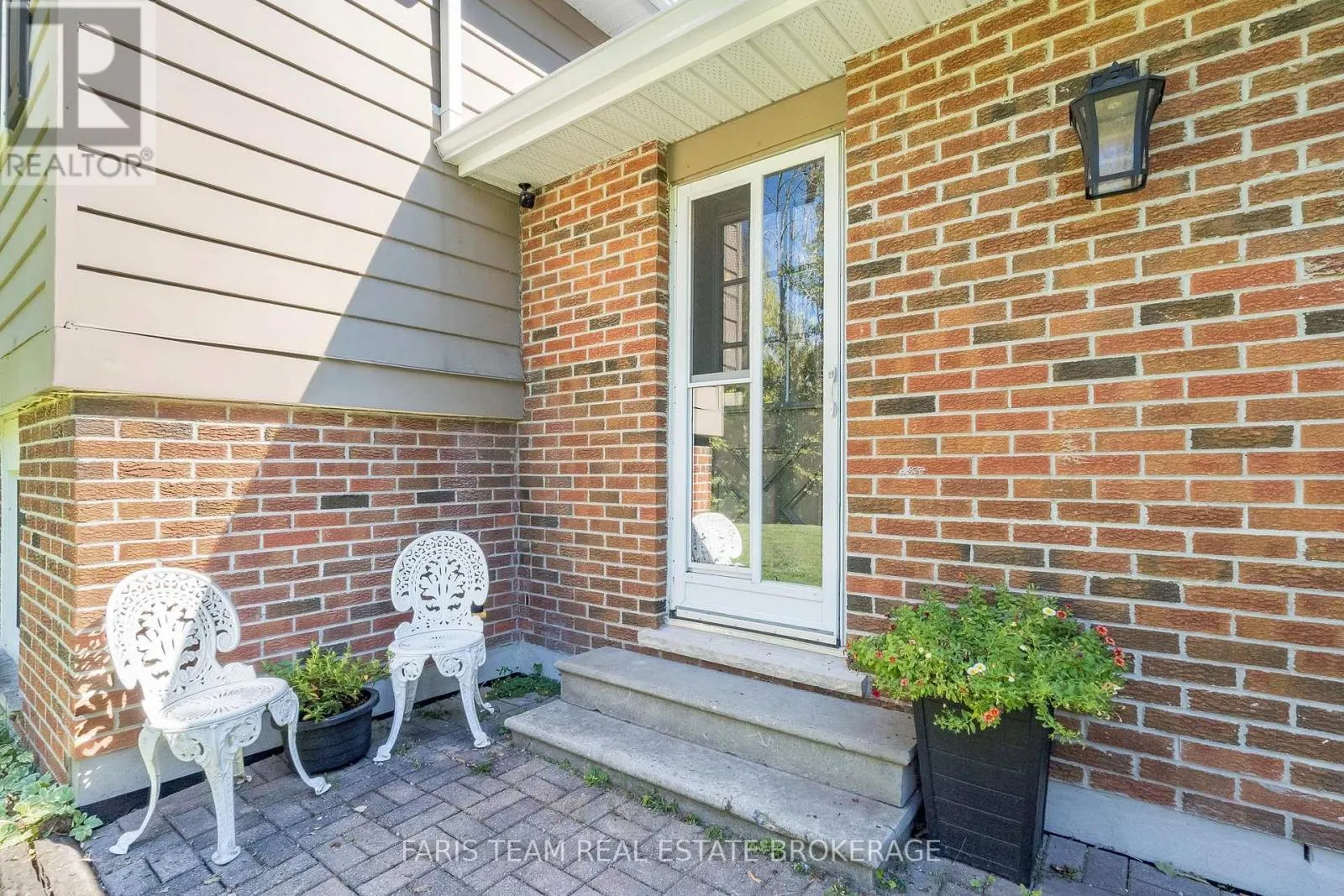 51 TUDHOPE BOULEVARD