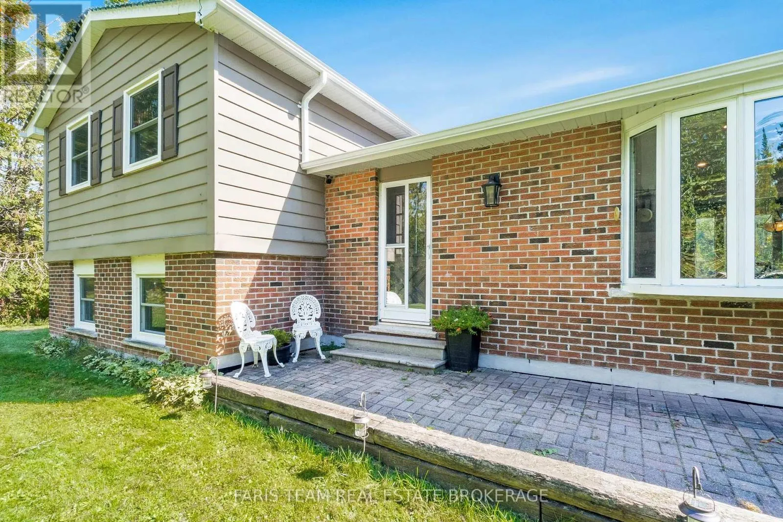 51 TUDHOPE BOULEVARD