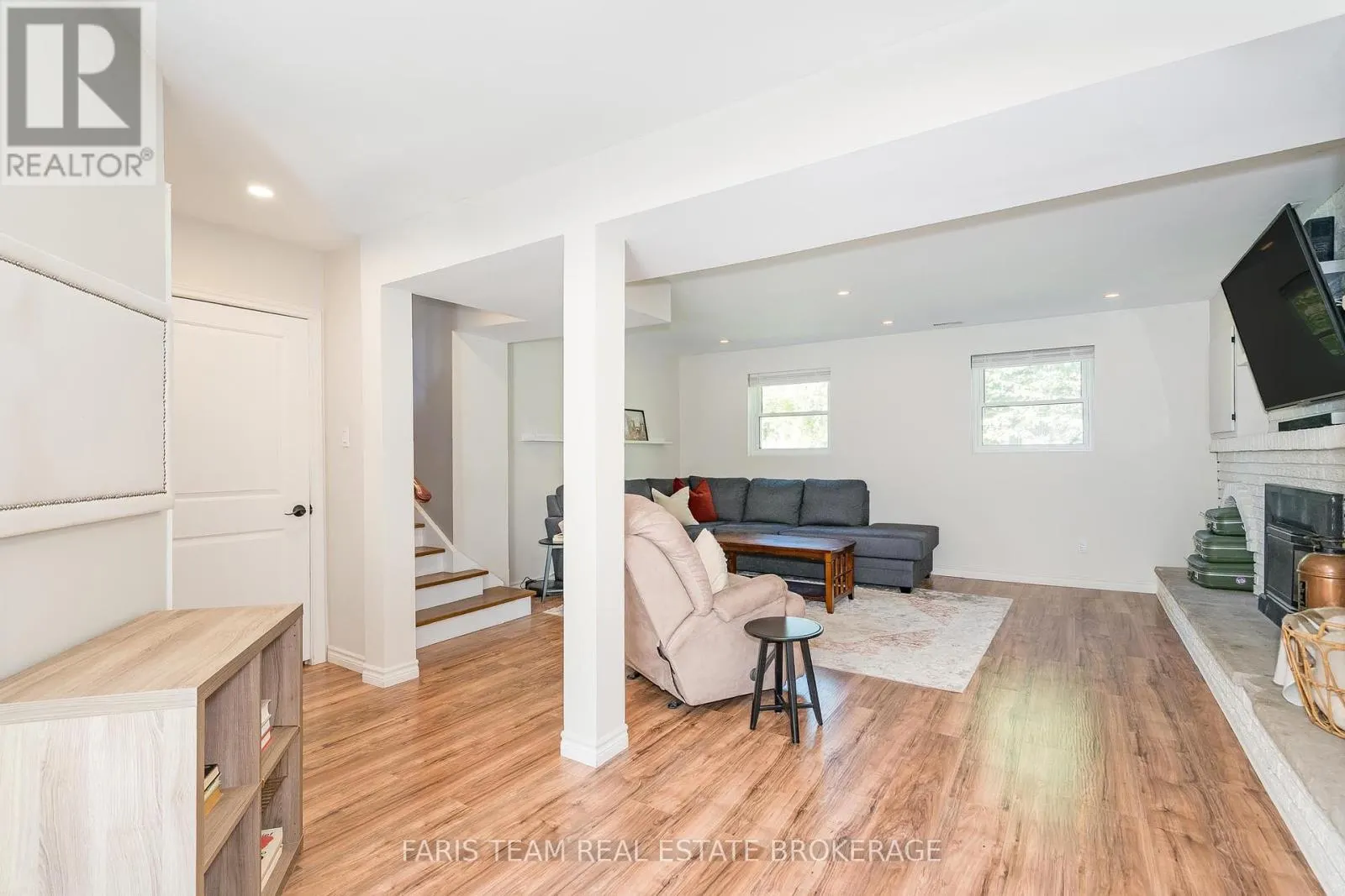 51 TUDHOPE BOULEVARD