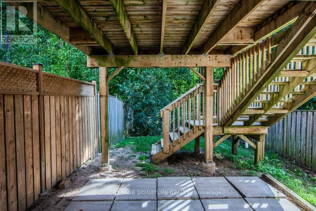108 HAWTHORNE CRESCENT