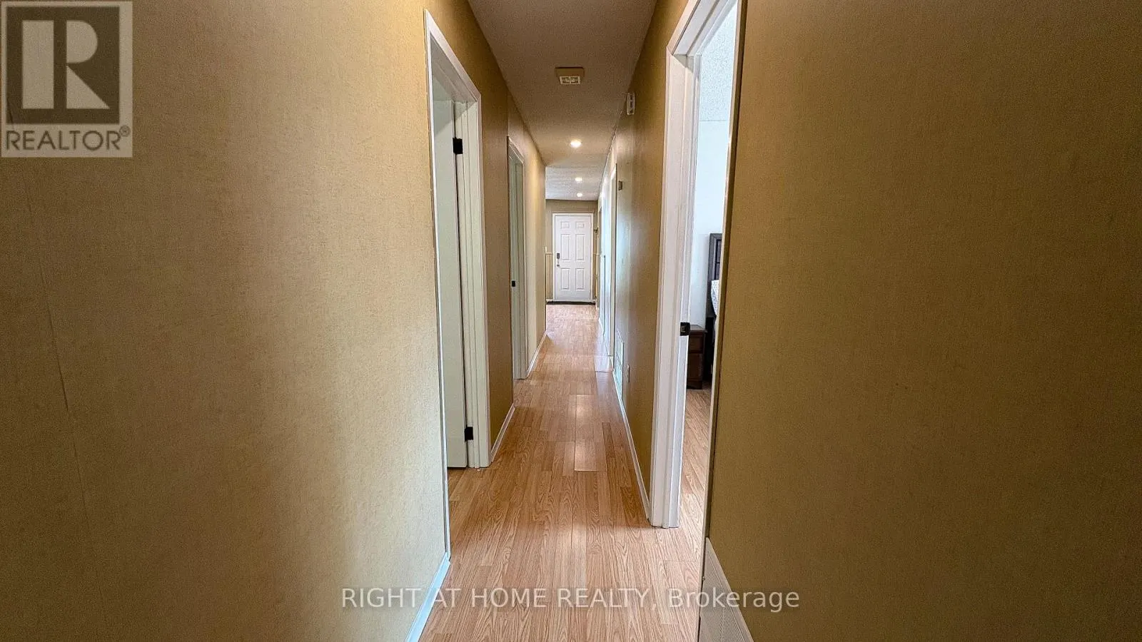 8 58TH STREET S