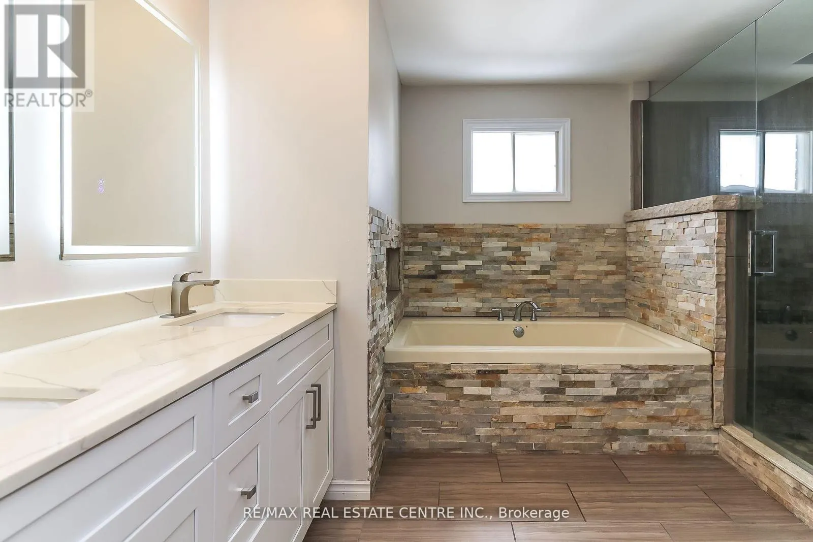 22 MEADOWLARK ROAD