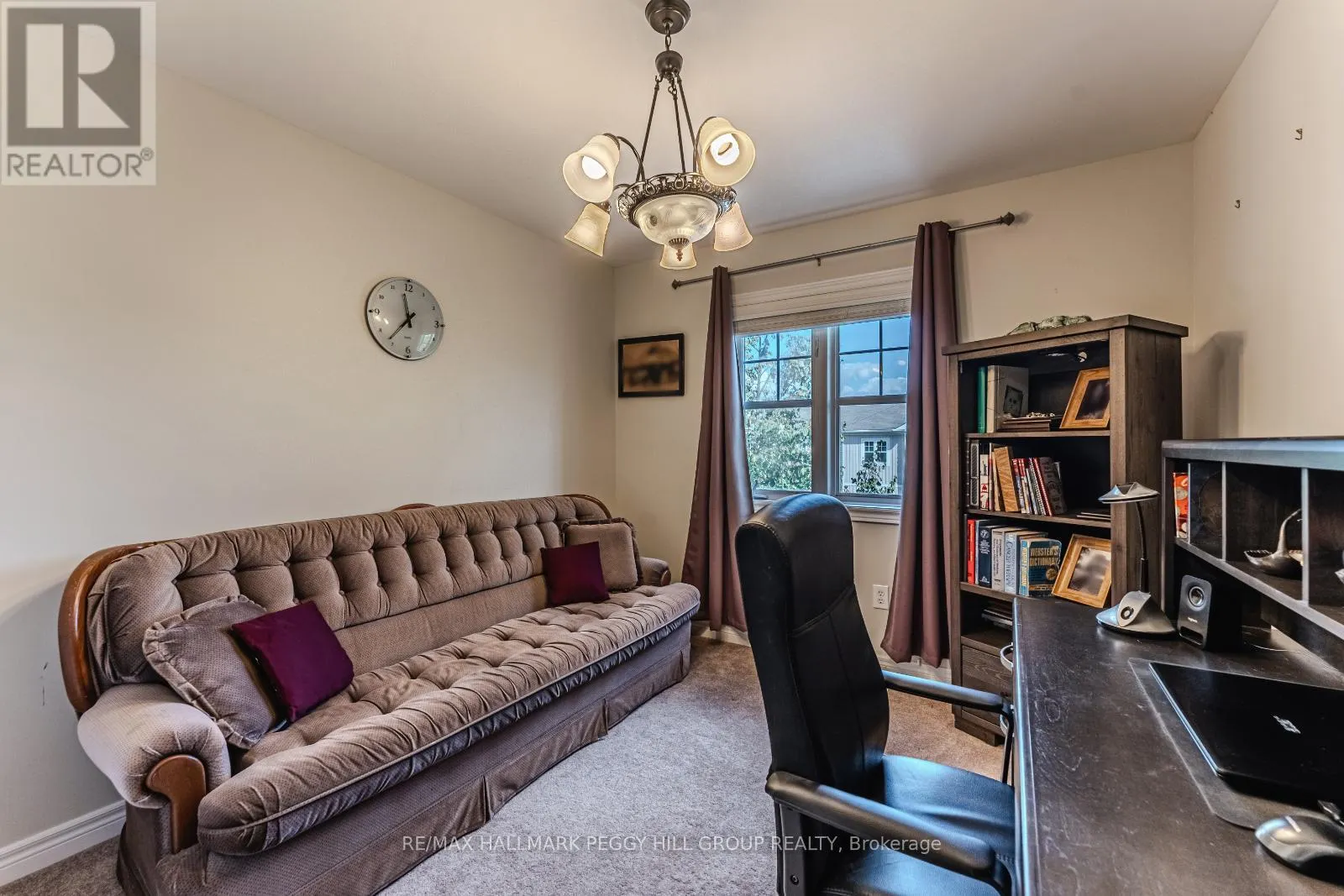 73 - 800 WEST RIDGE BOULEVARD