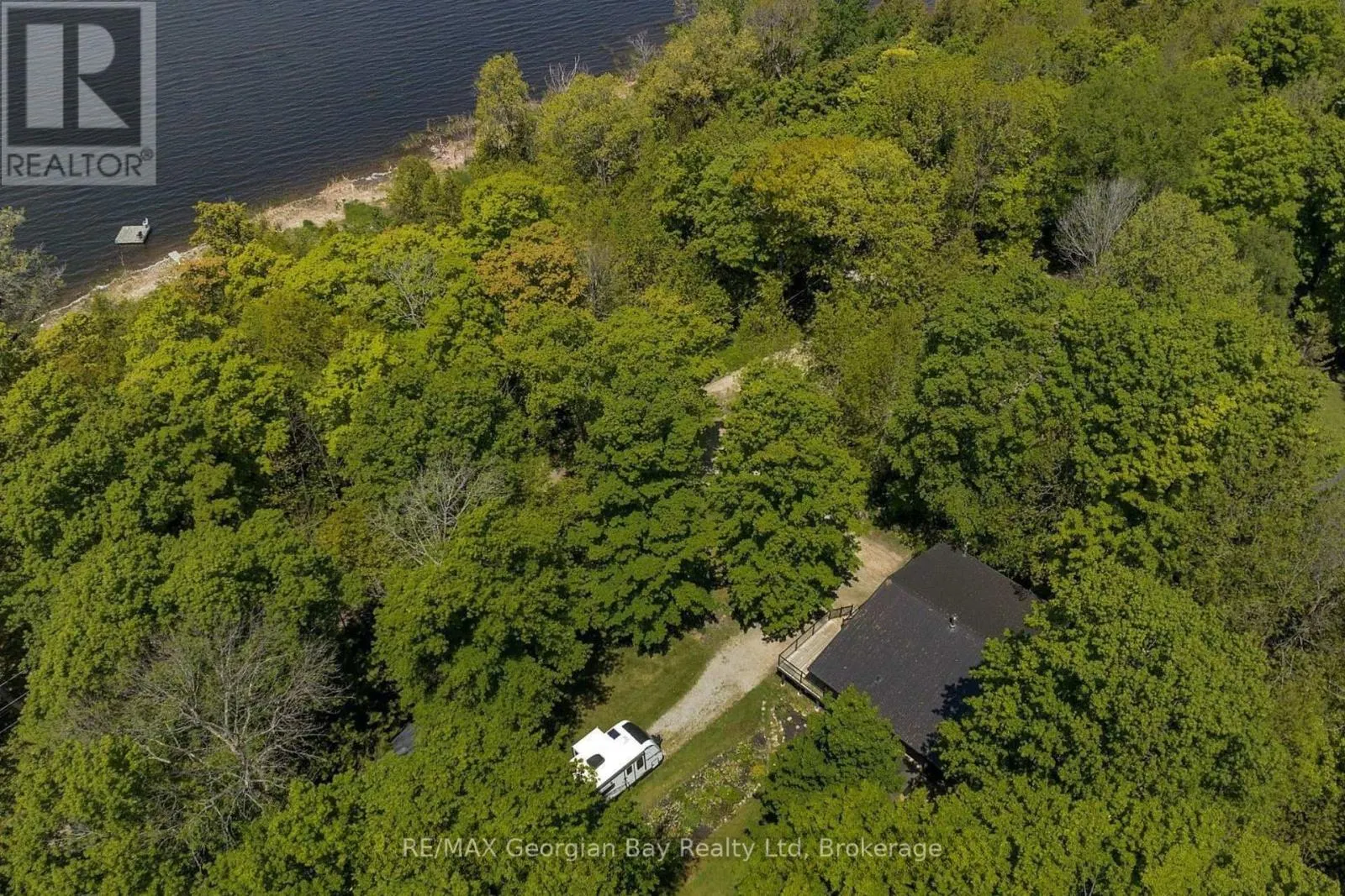 1745 TWIN OAKS CRESCENT
