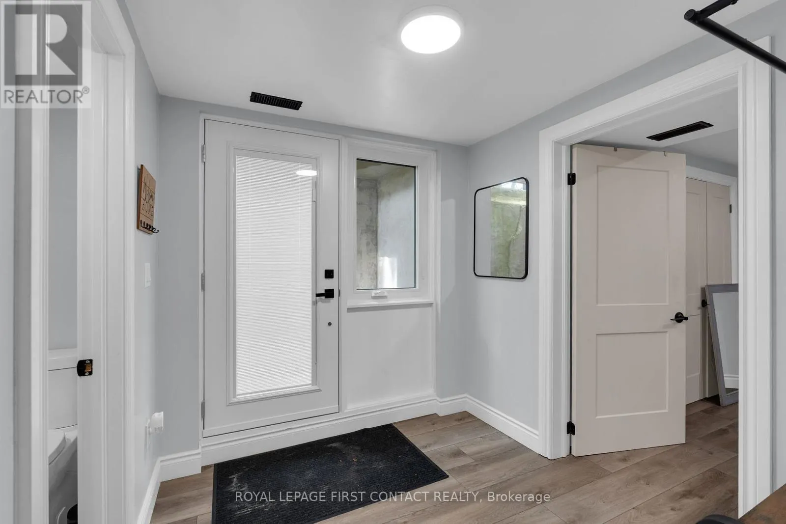 26 OTTAWAY AVENUE