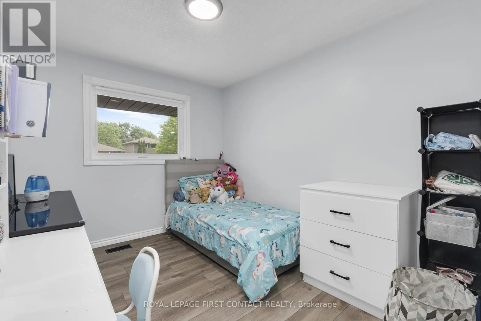 26 OTTAWAY AVENUE