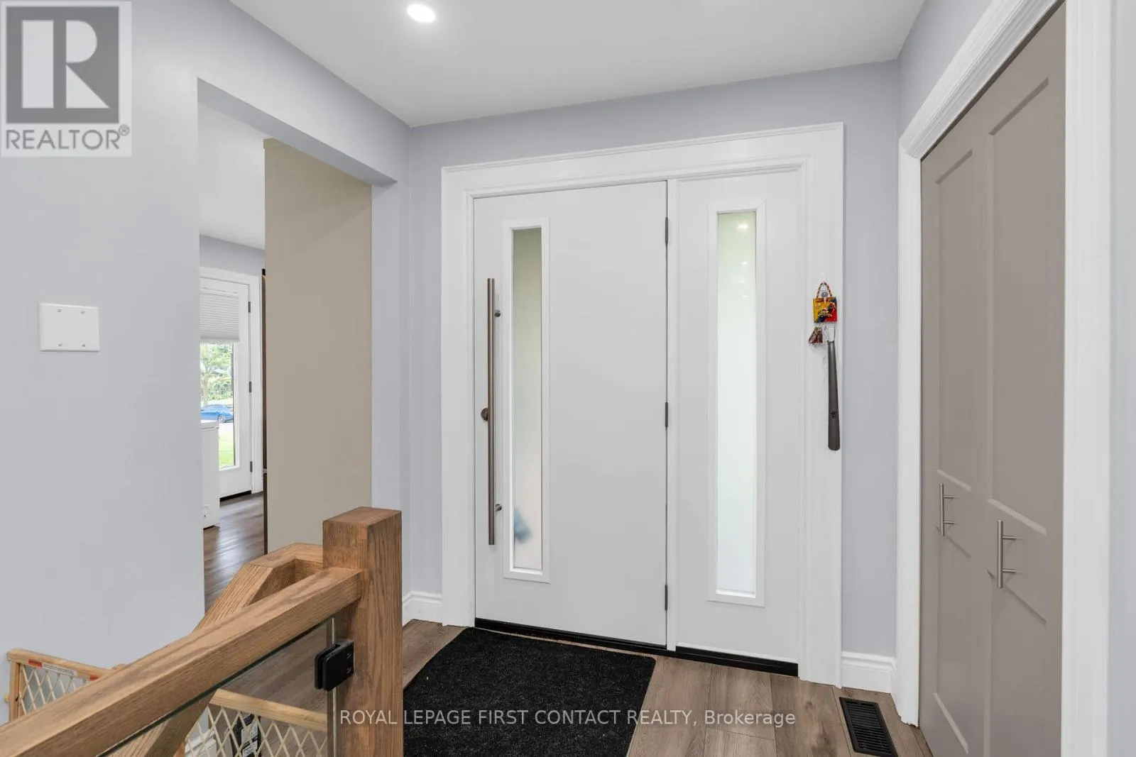 26 OTTAWAY AVENUE