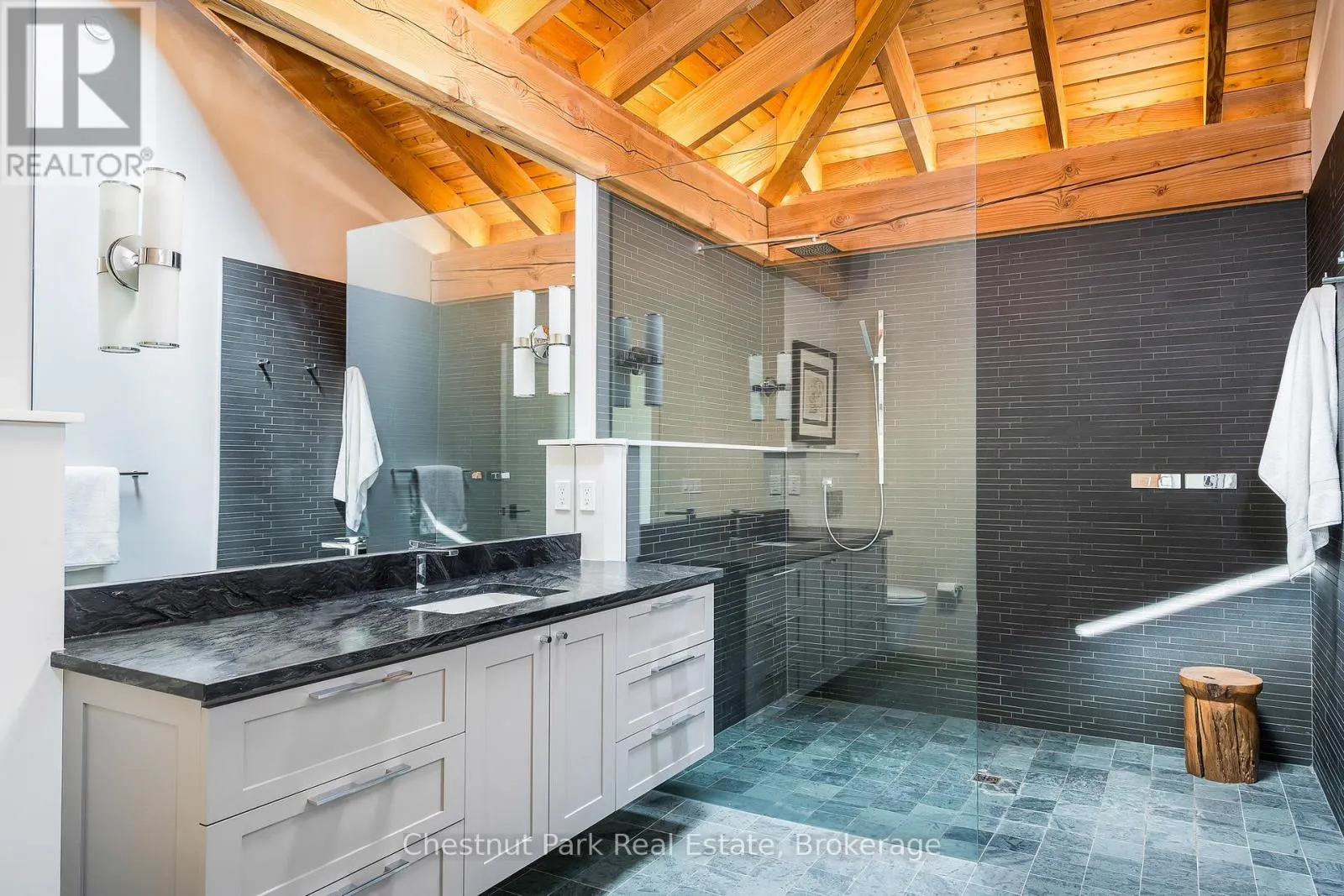 827834 MULMUR-NOTTAWASAGA TOWNLINE