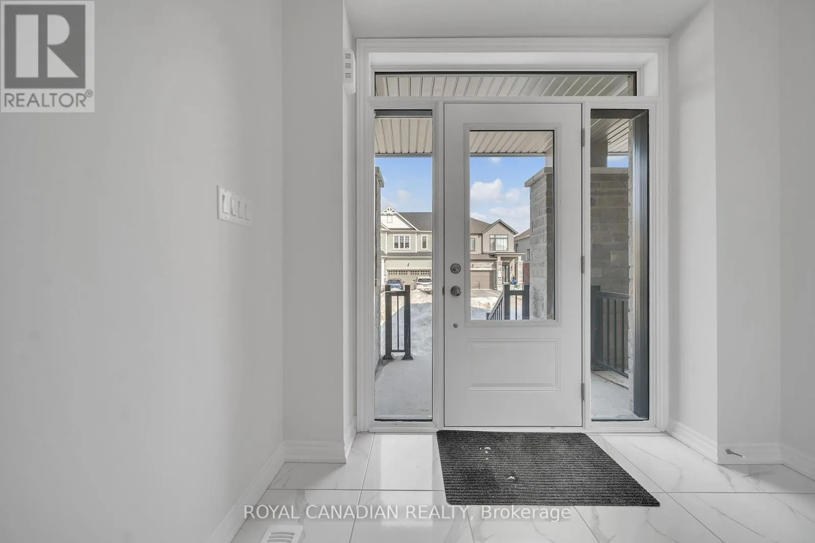 21 TAMWORTH TERRACE