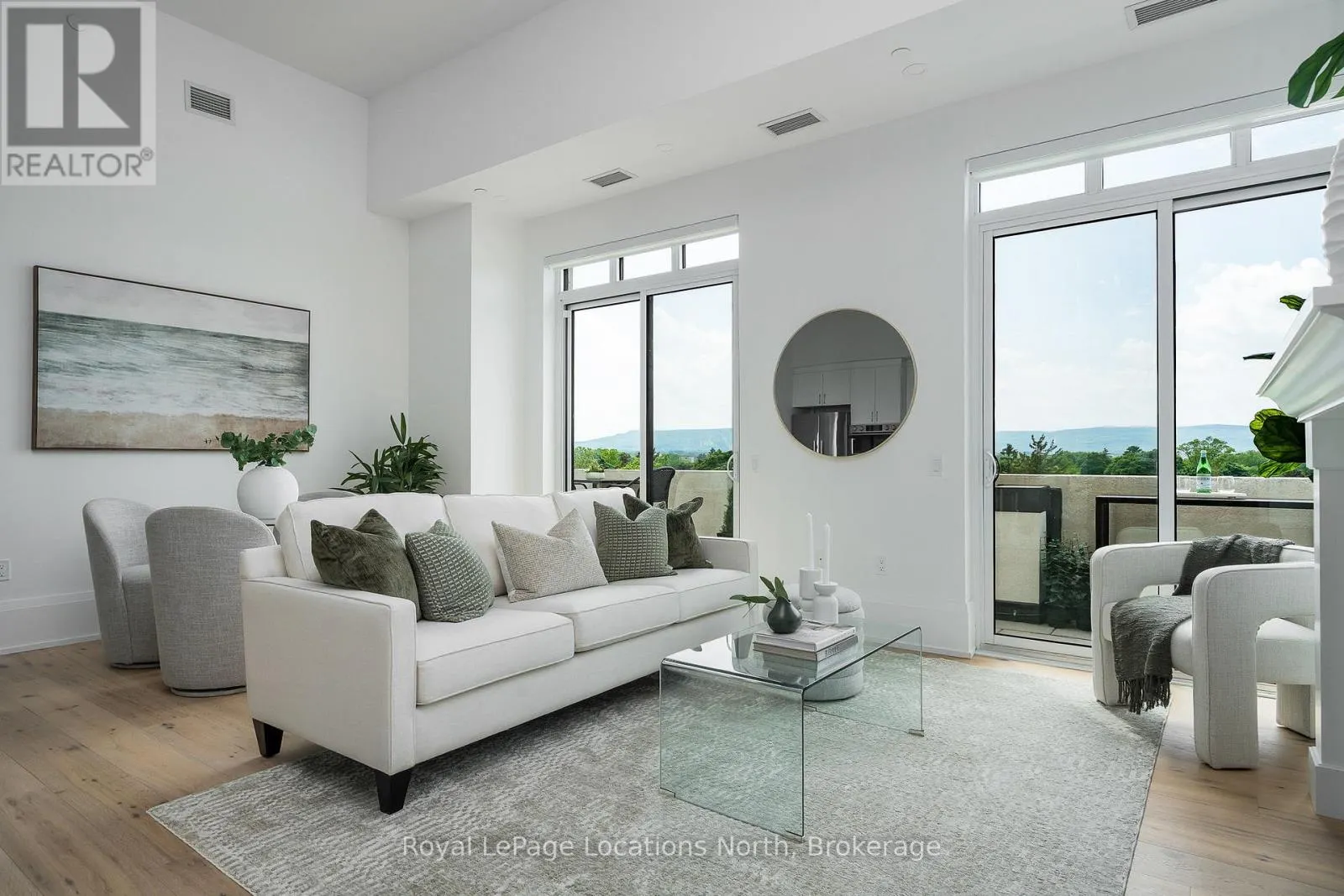 PH609 - 1 HUME STREET, #PH609